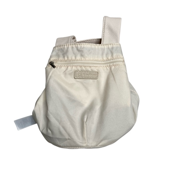 The Drop Avalon Small Tote Bag In Ivory - Picture 8 of 11